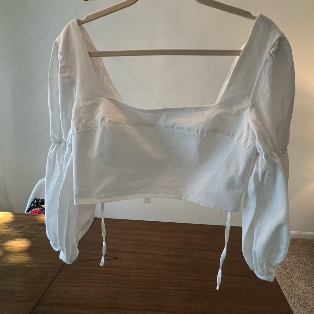 White UO Romeo Puff Sleeve